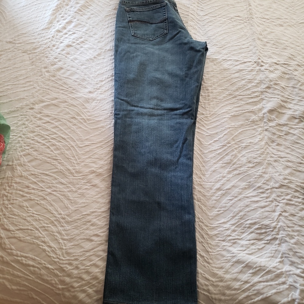 Lee - comfort waistband stretch Jean's. 8 Long.